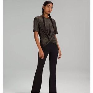 NWT Lululemon Crescent Tee Spark